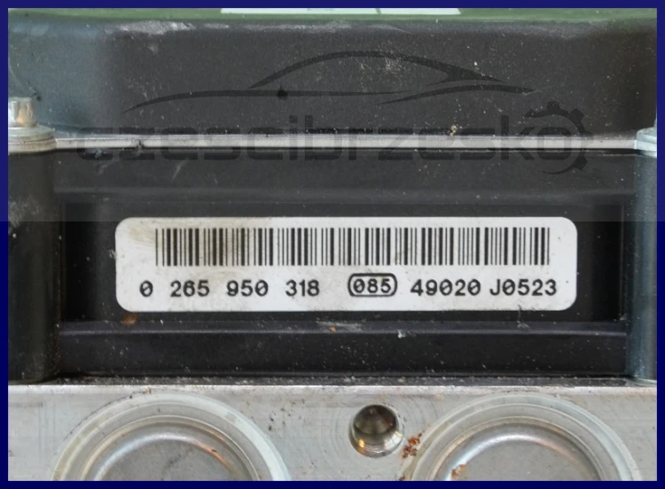5720860111_1