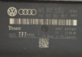 6944383013_1