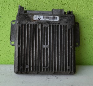 KOMPUTER SILNIKA RENAULT TWINGO 1.2 7700104483