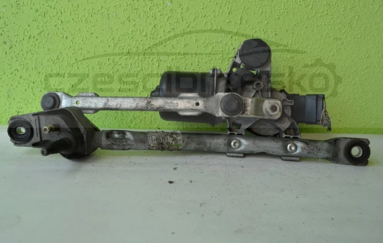 5044151591_1