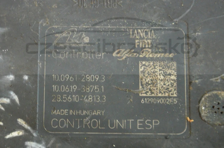 11958cz5.jpg