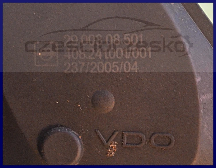 6710741146_3