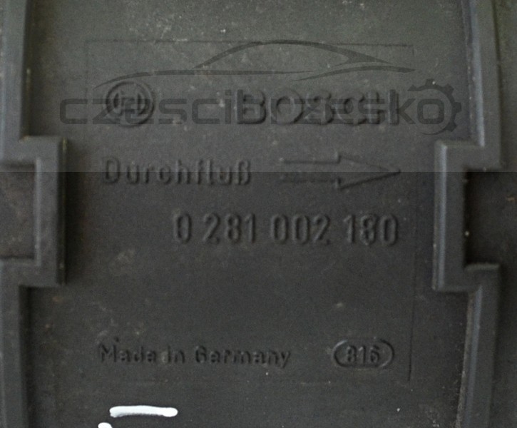 5037558515_1