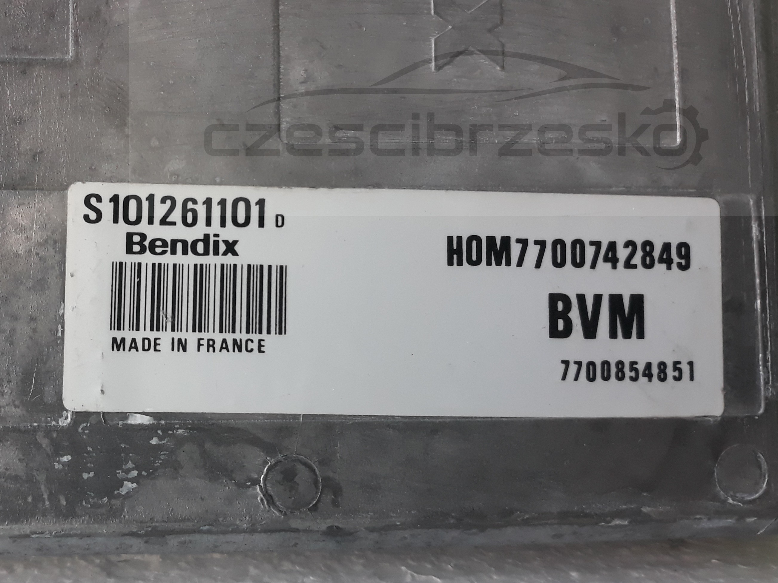 123005cz2.jpg