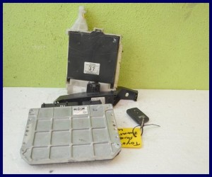 KOMPUTER TOYOTA AURIS 1.8 89661-0Z250 ZESTAW