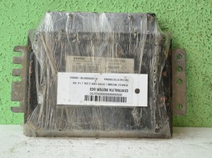 Komputer Sterownik Silnika RENAULT MEGANE S110130054A 8200055730 8200044437