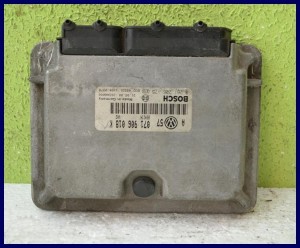 KOMPUTER STEROWNIK VW GOLF 2.3 V5 071906018K