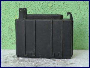 KOMPUTER STEROWNIK VW PASSAT AUDI 90 HJS63010204