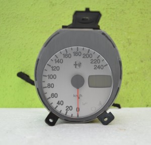 ZEGAR LICZNIK ALFA ROMEO 156 2.0 60664230