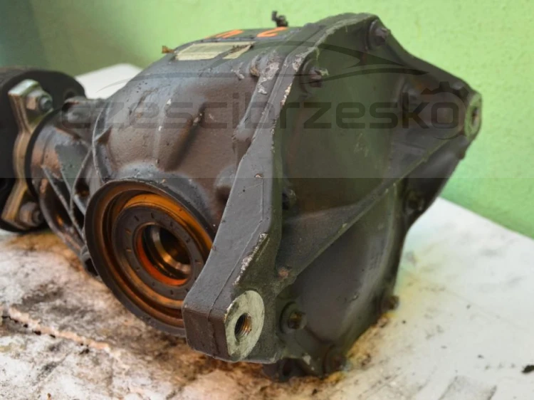 360974995_4_1000x700_dyfer-dyferencjal-most-tyl-tylny-mercedes-c-klasa-w204-247-motoryzacja.jpg