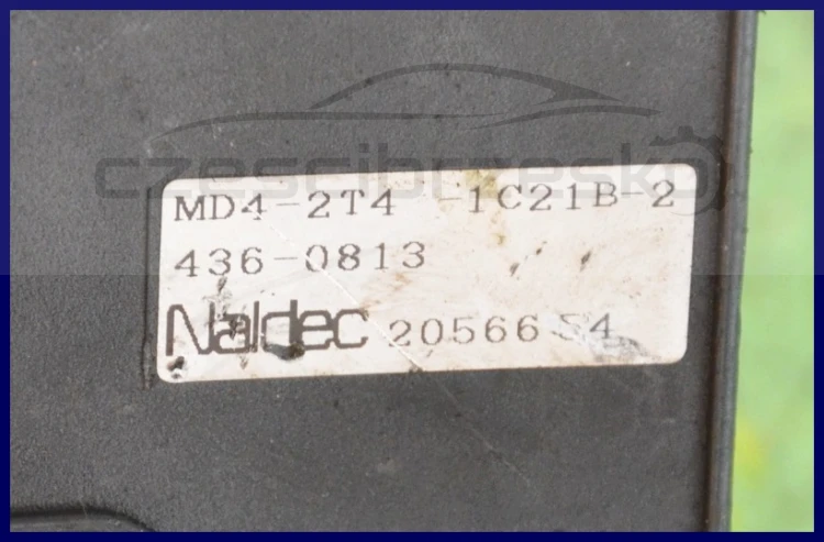 6806446990_1