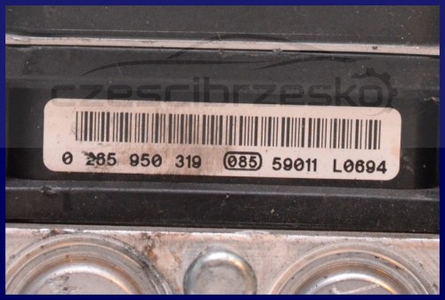 5853432006_1