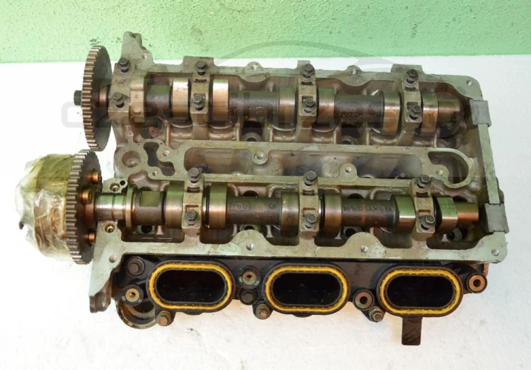 368676895_5_1000x700_glowica-silnika-prawa-jaguar-x-type-25-v6-rf1r8e-6090-ad-malopolskie.jpg