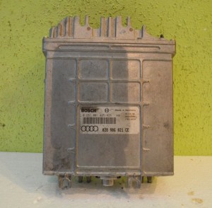 KOMPUTER STEROWNIK AUDI A4 1.9 TDI 0281001425