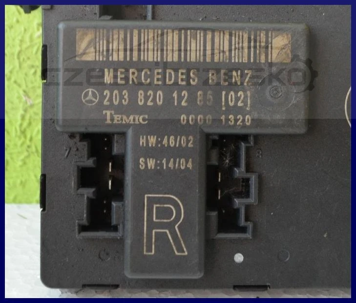 5038976909_1