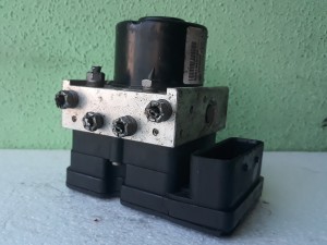 MODUŁ ABS RENAULT TWINGO II  10.0970-1433.3  28.5701-0801.3  8201040536  10.0207-0147.4