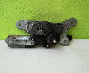 SILNICZEK WYCIERACZKI TYLNEJ TYŁ RENAULT MEGANE