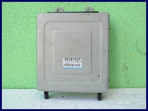 KOMPUTER SILNIKA MITSUBISHI SPACE RUNNER MD332302
