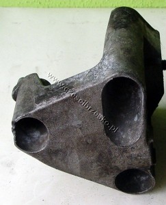 Łapa uchwyt silnika Renault Clio 820023989