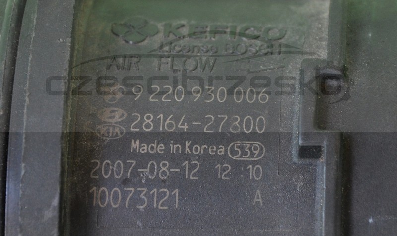 6895415215_1