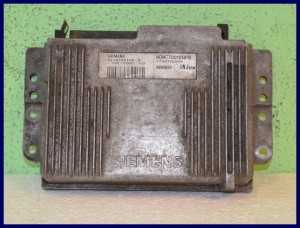 KOMPUTER RENAULT LAGUNA S113722103B HOM7700105819