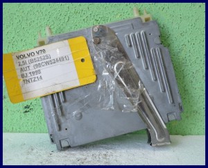 KOMPUTER STEROWNIK VOLVO V70 850 P09144362
