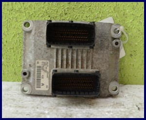KOMPUTER STEROWNIK ALFA ROMEO 156 1.6 0261207556 A