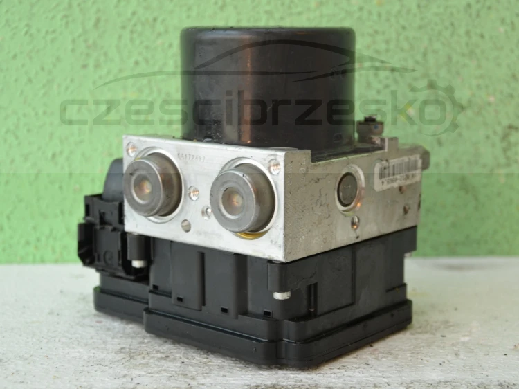 12147cz1.jpg