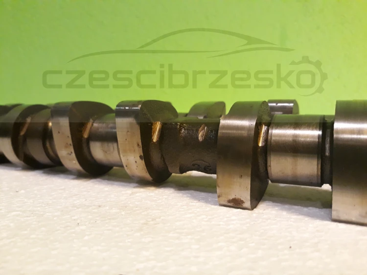 12332cz3.jpg