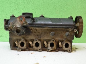 Głowica Silnika VW Polo III 1.0 Kod silnika AAU 030103373N Kompletna 