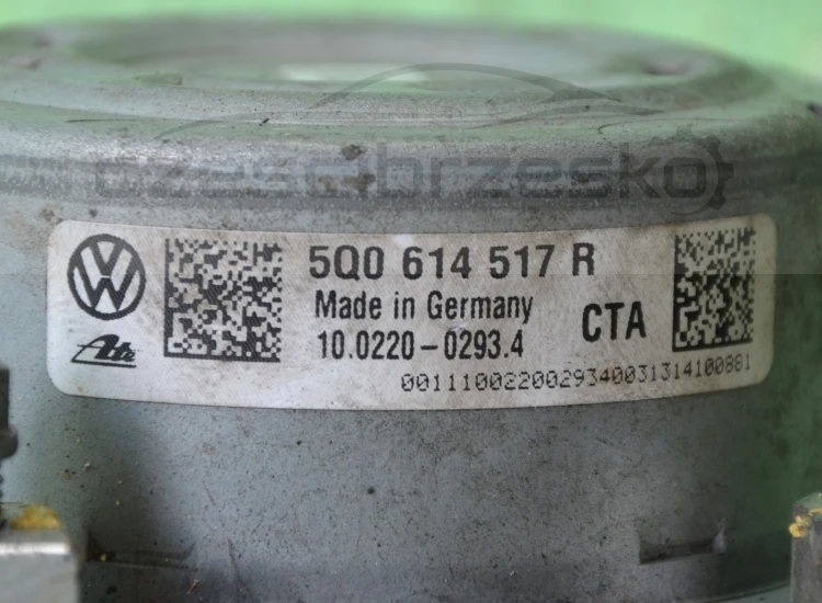 11937cz5.jpg