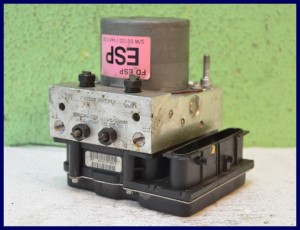 POMPA STEROWNIK ABS ESP  HYUNDAI i30 0265950695
