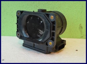 PRZEPŁYWOMIERZ MITSUBISHI CARISMA 1.8 GDI E5T08271