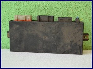 STEROWNIK MODUŁ PRZEKAŹNIK BMW E34 2.5 8355140