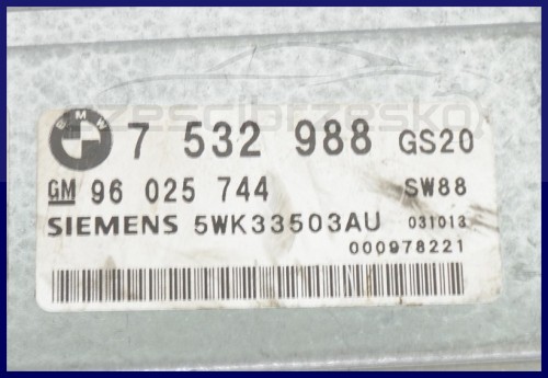 5658579439_1
