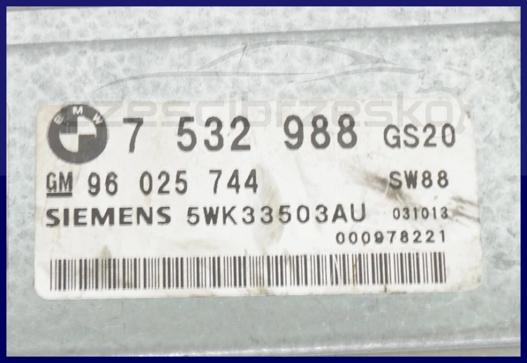 5658579439_1