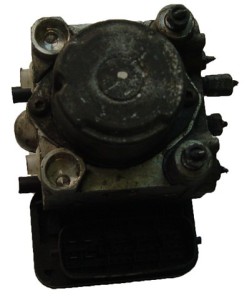POMPA ABS DAIHATSU TERIOS 44510-87404 89540-87402