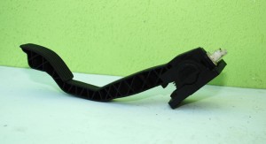 PEDAŁ GAZU POTENCJOMETR PEUGEOT 206 028075026