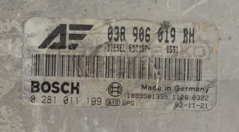 5071546269_1