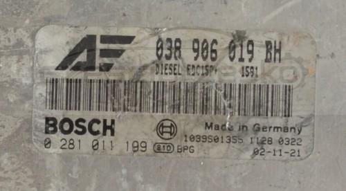 5071546269_1