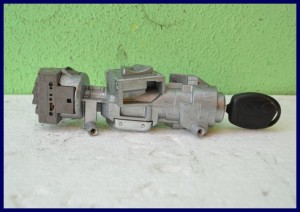 STACYJKA Z KLUCZYKIEM FORD FOCUS MK2 3M51-3F880-AC