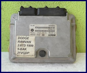 KOMPUTER SILNIKA CHRYSLER VOYAGER 2.5 0281001768
