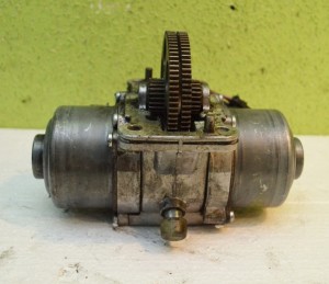 WYSPRZĘGLIK SILNIK ZMIANY BIEGÓW SMART 16110000304  1.61.100.003.04