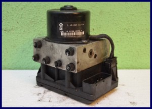POMPA ABS VW AUDI SEAT SKODA 1J0907379 1J0614117A