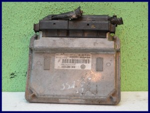 KOMPUTER STEROWNIK SEAT 1.2 03E906033 5WP40189