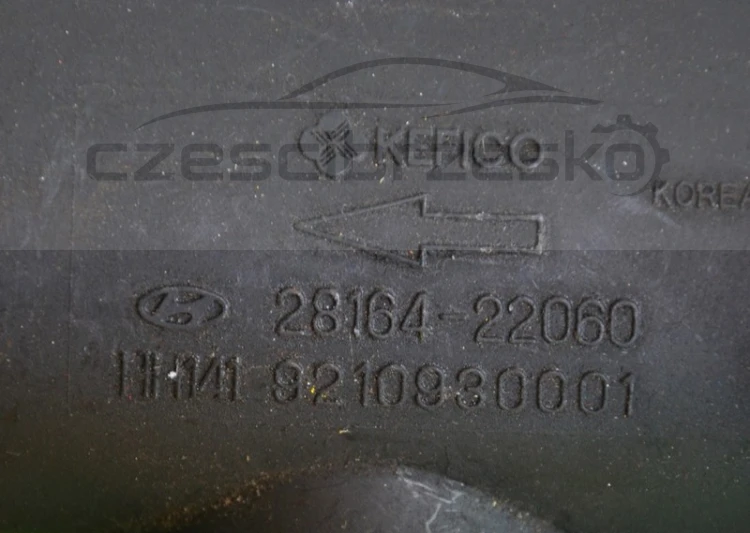 6895440416_1