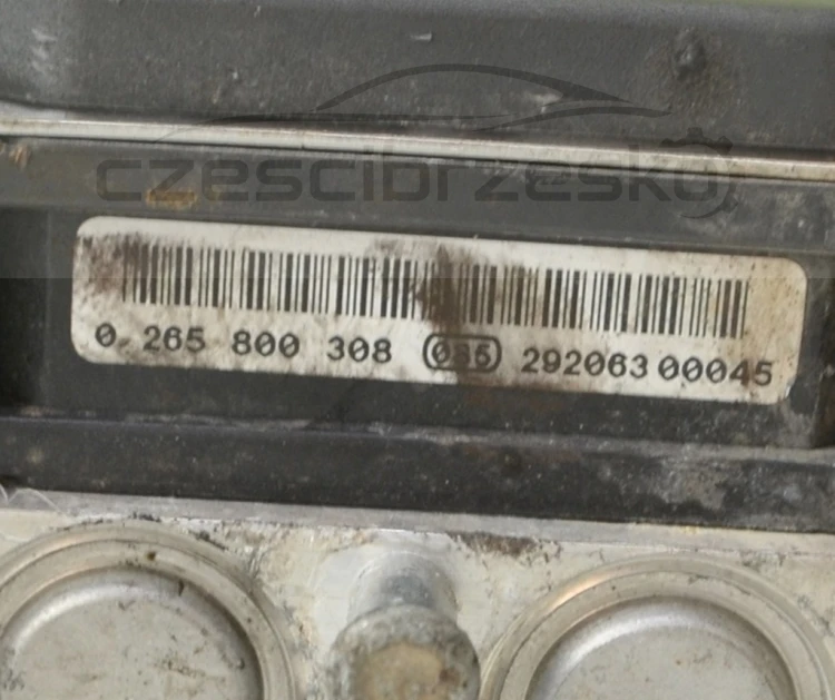 7149930880_2
