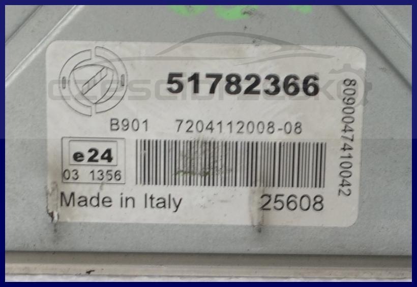 5498536428_1