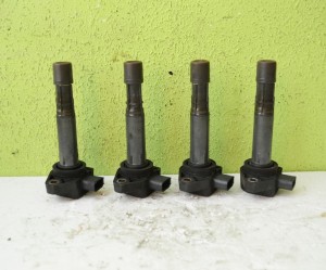 CEWKA ZAPŁONOWA HONDA CIVIC 7 VII 099700-061