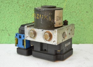 POMPA STEROWNIK ABS SUZUKI IGNIS 06.2109-0146.3  06.2102-0070.4